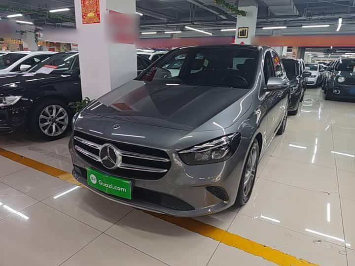 Mercedes-Benz B