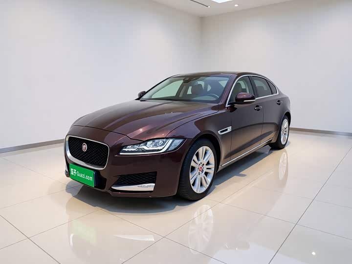 Jaguar XFL