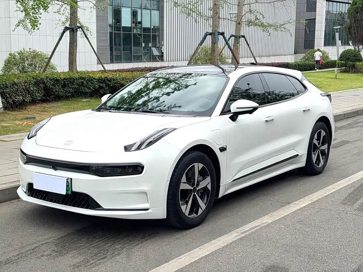 Zeekr 001