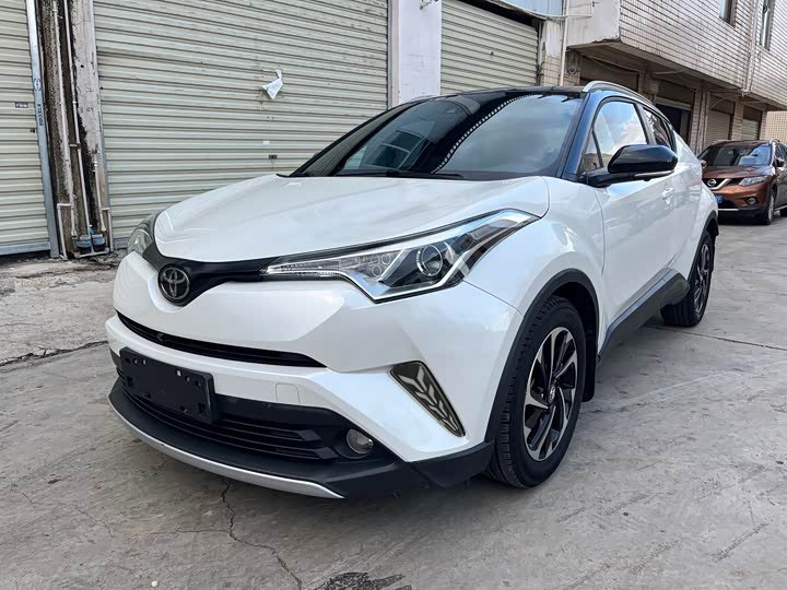 Toyota C-HR IZOA