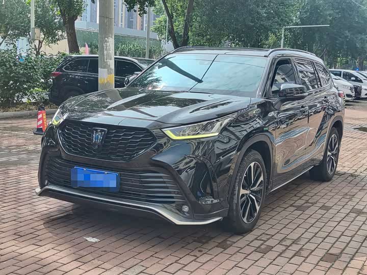 Toyota Crown Land Cruiser