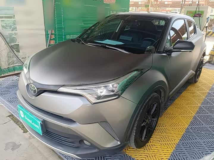 Toyota C-HR IZOA