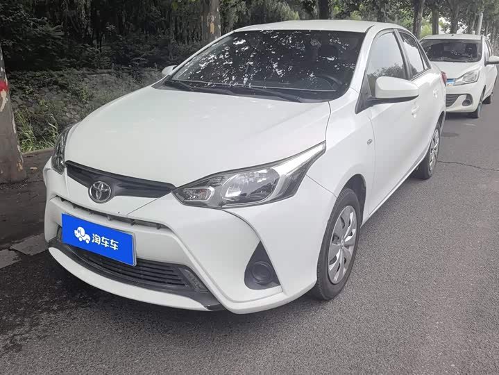 Toyota YARiS L Zhixiang