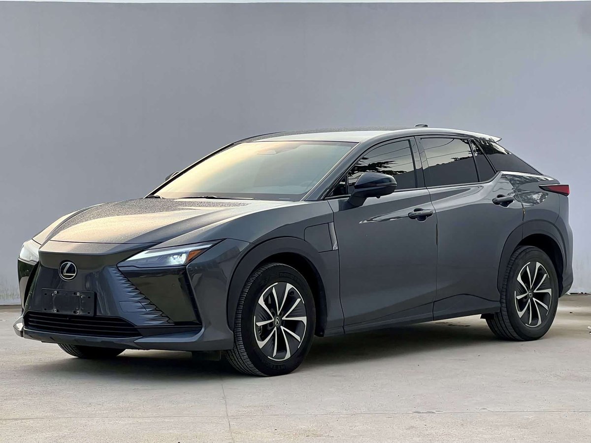 Lexus RZ