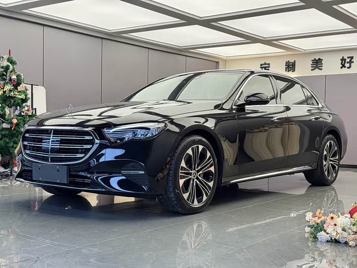 Mercedes-Benz E