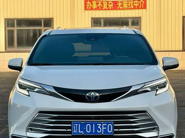 Toyota Sienna
