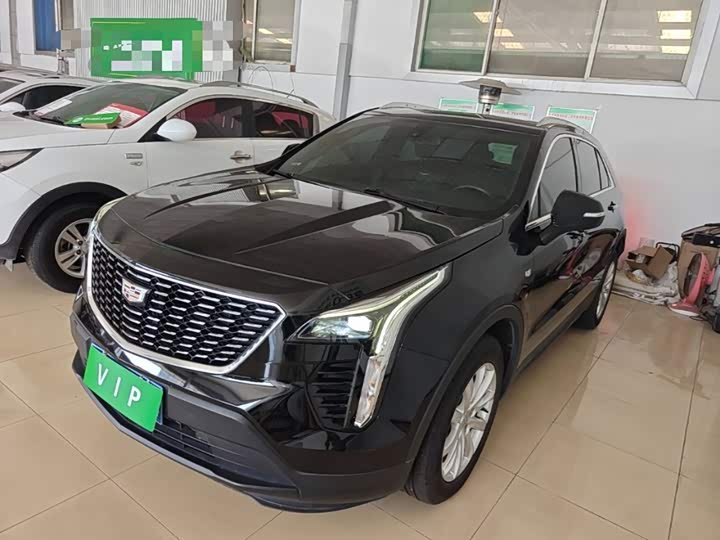Cadillac XT4