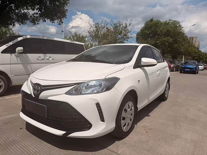 Toyota Vios FS