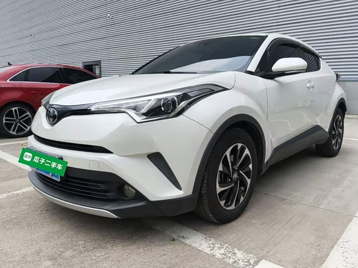 Toyota C-HR IZOA