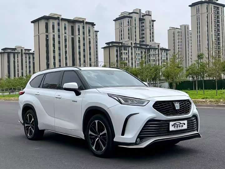 Toyota Crown Land Cruiser