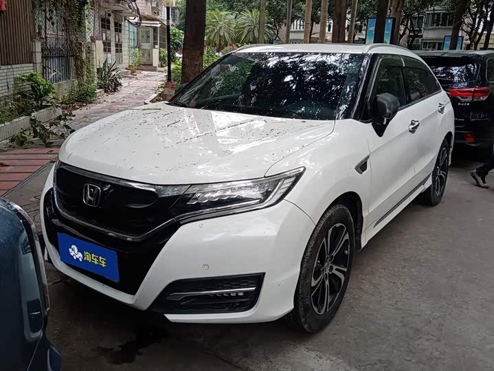 Honda UR-V