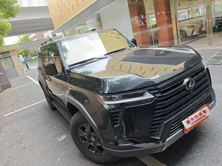 Lexus GX