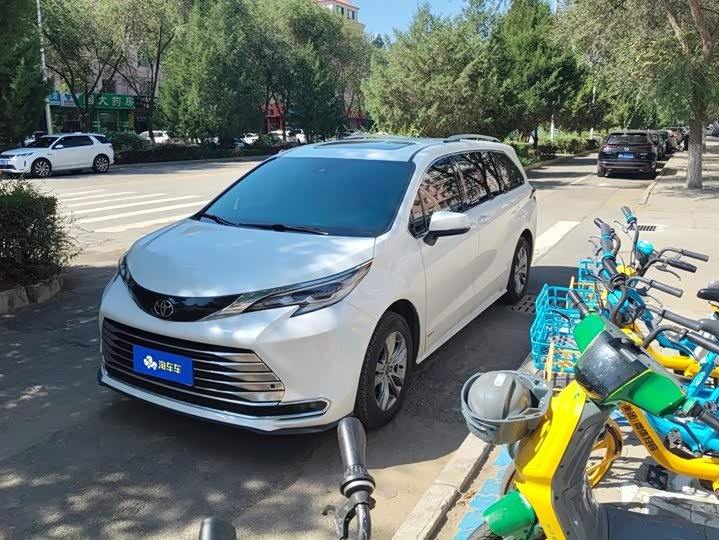 Toyota Sienna