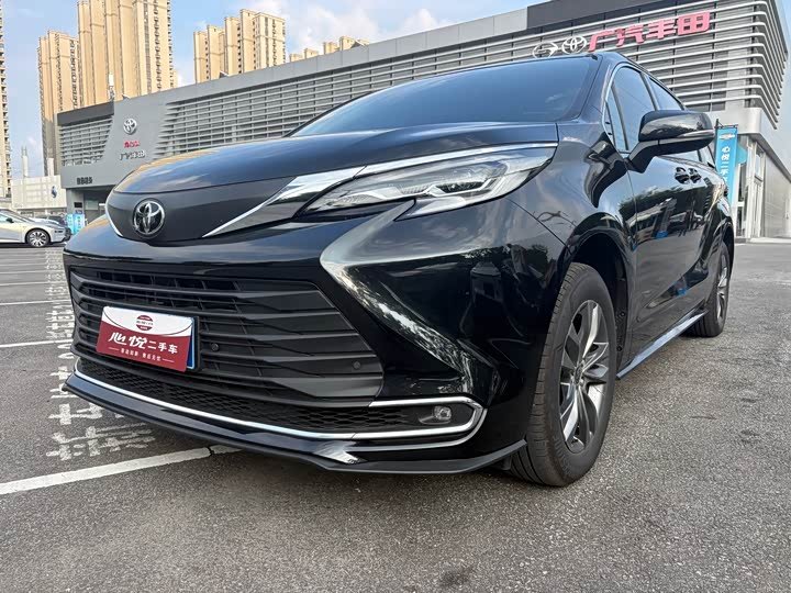 Toyota Sienna
