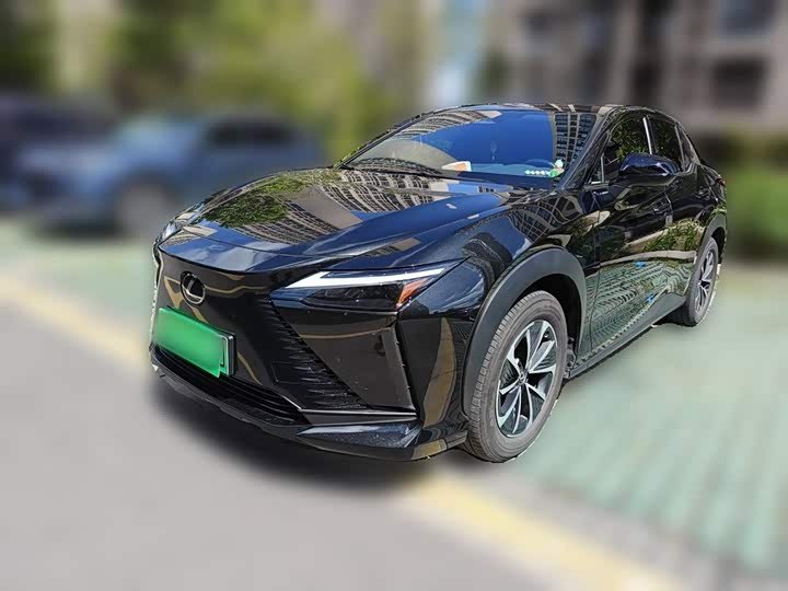 Lexus RZ