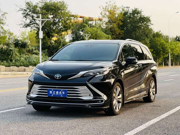 Toyota Sienna