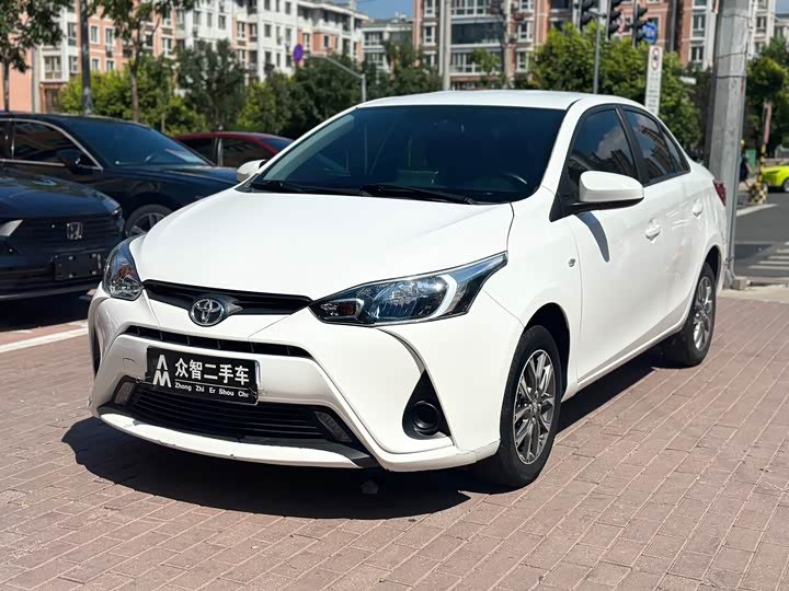 Toyota YARiS L Zhixiang