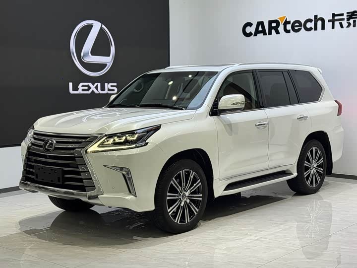 Lexus LX