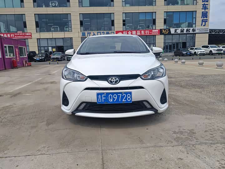 Toyota YARiS L Zhixiang