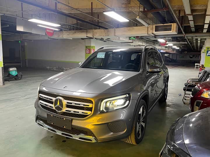 Mercedes-Benz GLB