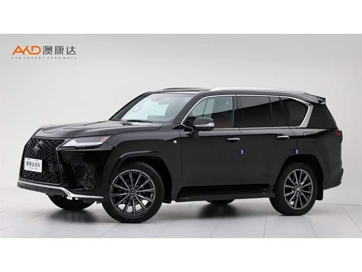 Lexus LX600