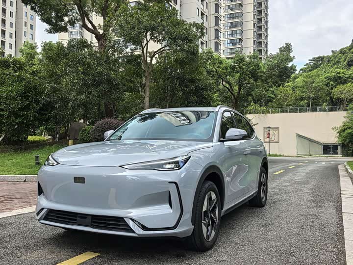 Geely Galaxy E5