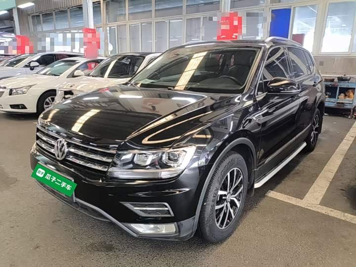 Volkswagen Tiguan L