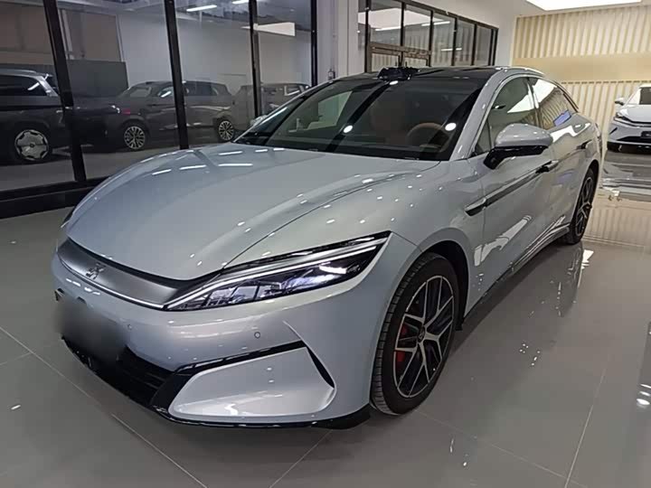 BYD Han L