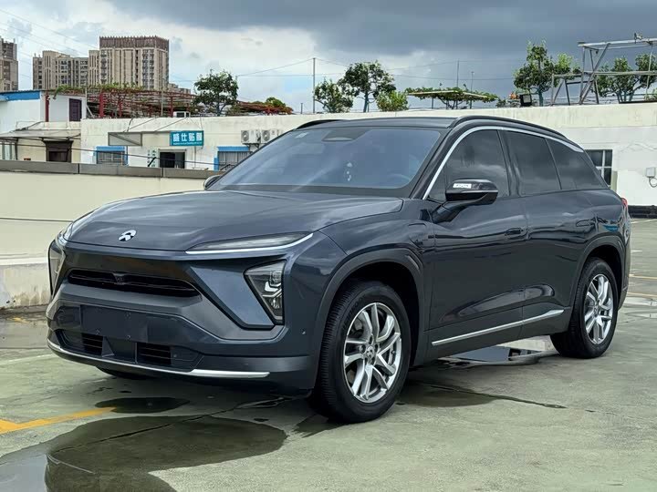 NIO ES6