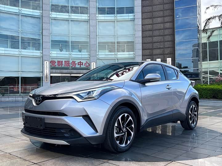 Toyota C-HR IZOA