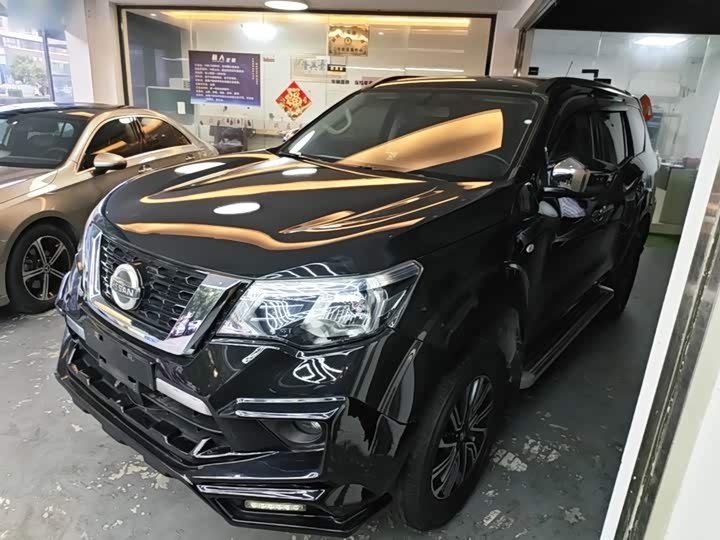 Nissan Terra
