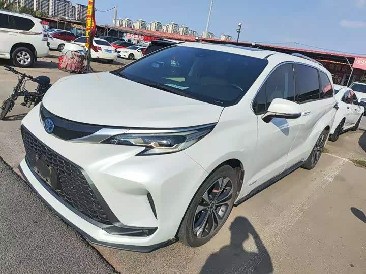 Toyota Granvia