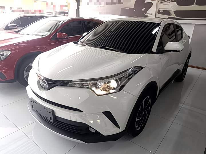 Toyota C-HR IZOA