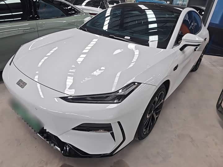 Geely Galaxy E8
