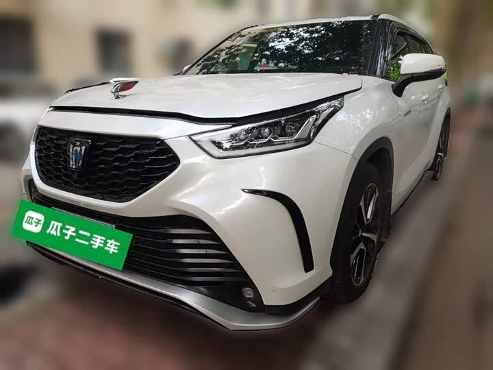 Toyota Crown Land Cruiser