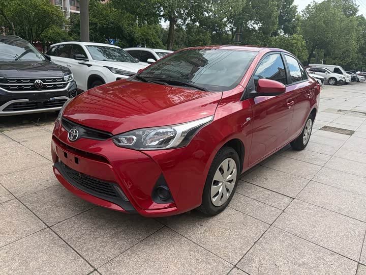 Toyota YARiS L Zhixiang