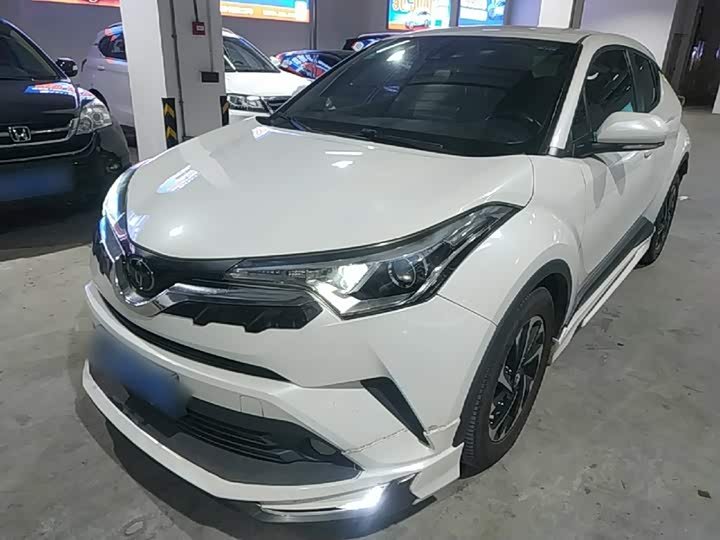 Toyota C-HR IZOA