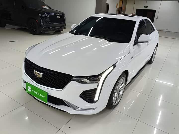 Cadillac CT4