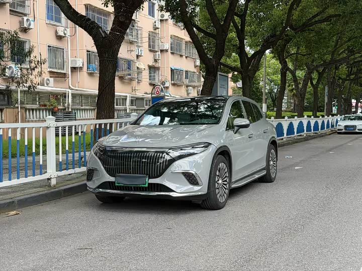 Mercedes-Benz Maybach EQS SUV