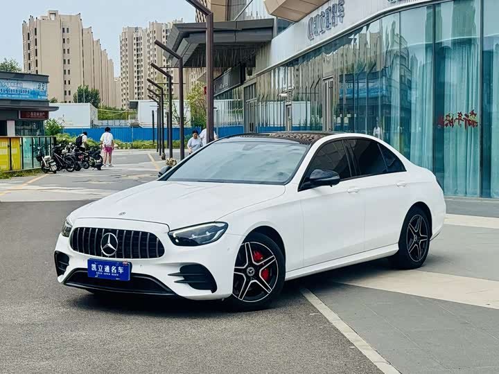 Mercedes-Benz E