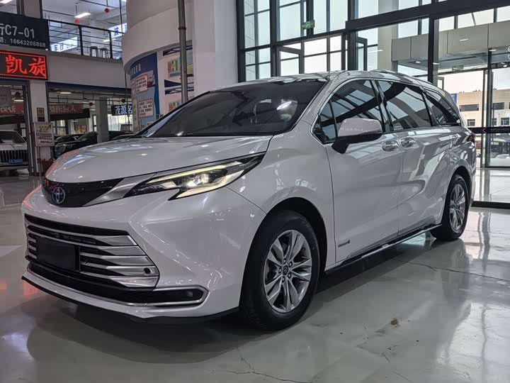 Toyota Sienna