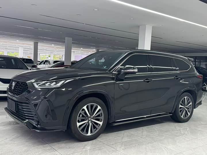 Toyota Crown Land Cruiser
