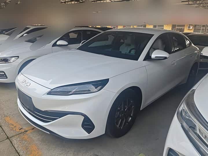 BYD Seal 06
