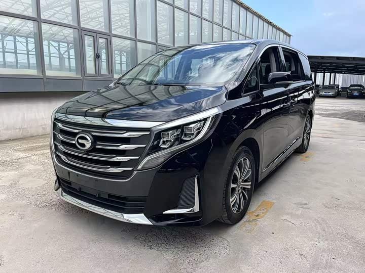 Trumpchi M8
