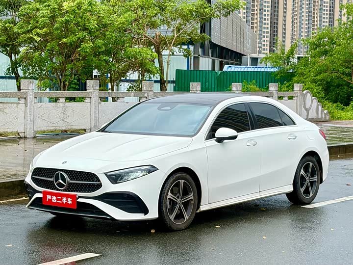 Mercedes-Benz A