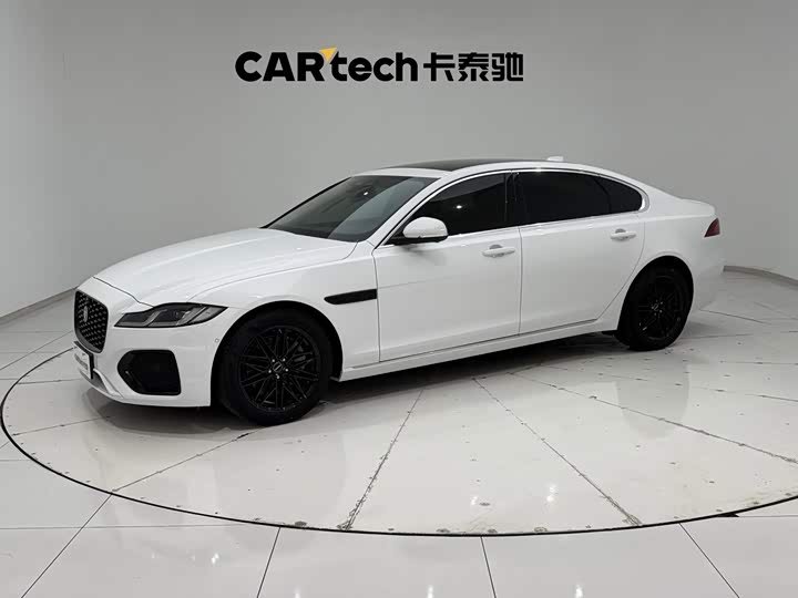 Jaguar XFL