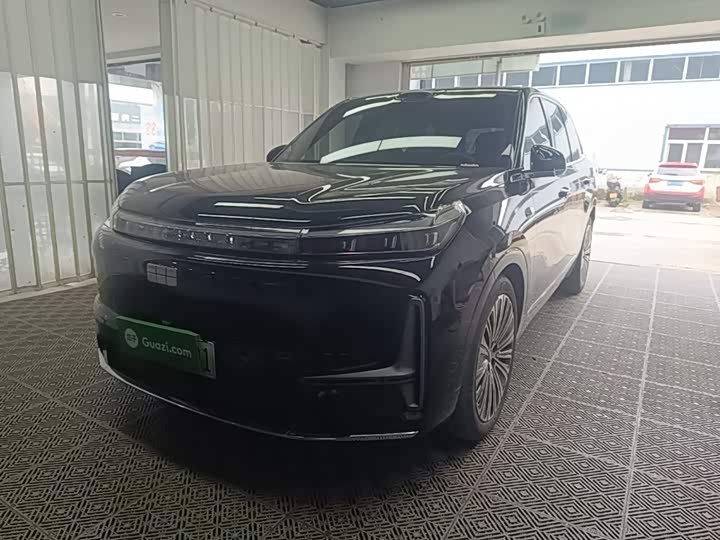 Geely Galaxy M9