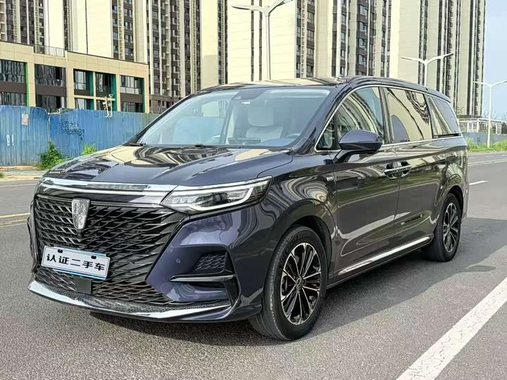 Roewe iMAX8