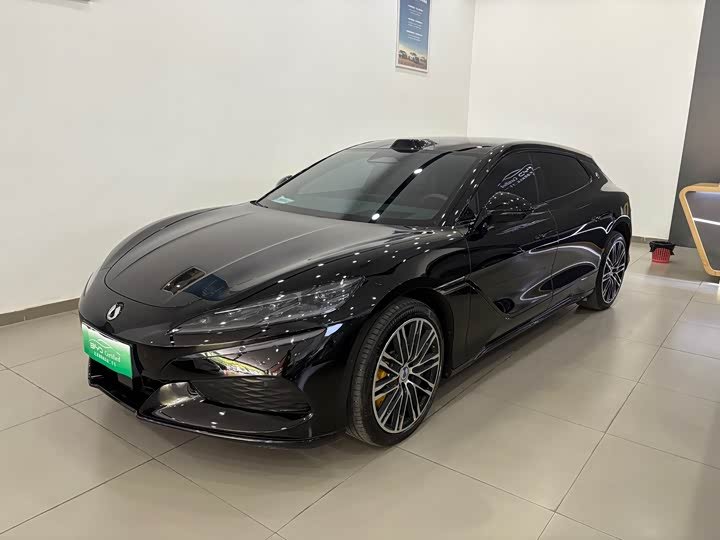 Denza Z9GT