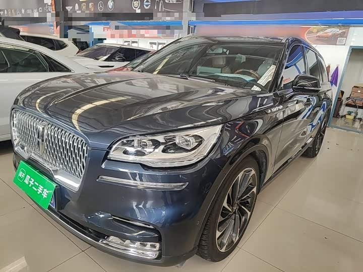 Lincoln Aviator